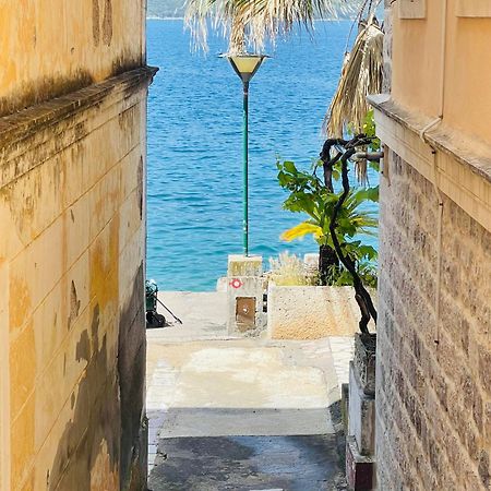 Hearth Of Rose Apartment Herceg Novi Luaran gambar