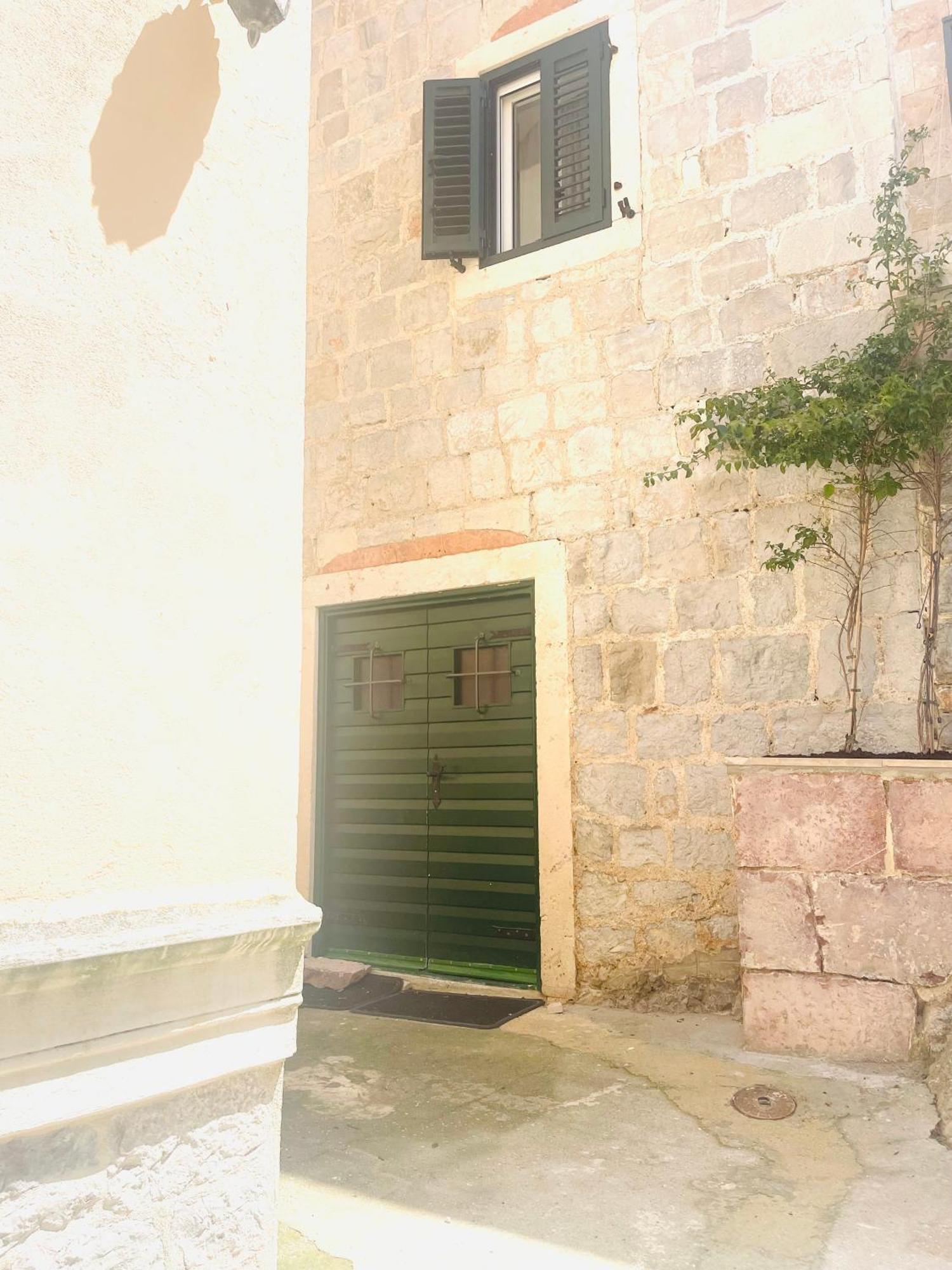 Hearth Of Rose Apartment Herceg Novi Luaran gambar